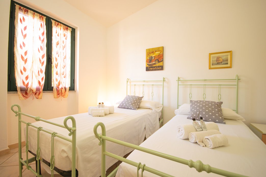 [Casa Elvira 150m dal mare]Veranda-Parcheggio-BBQ